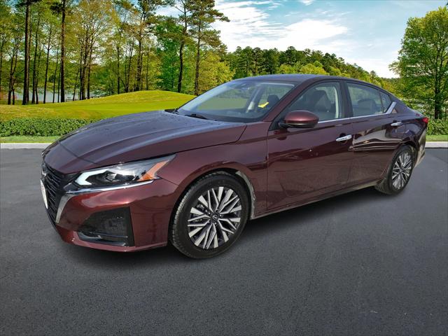 2023 Nissan Altima SV FWD