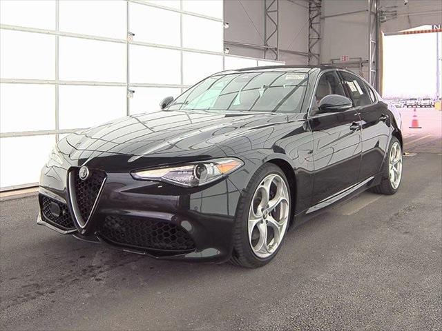 2023 Alfa Romeo Giulia Lusso RWD