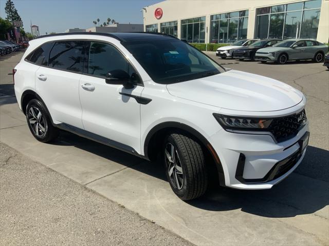 2022 Kia Sorento EX