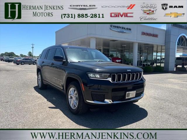 2023 Jeep Grand Cherokee L Laredo 4x4