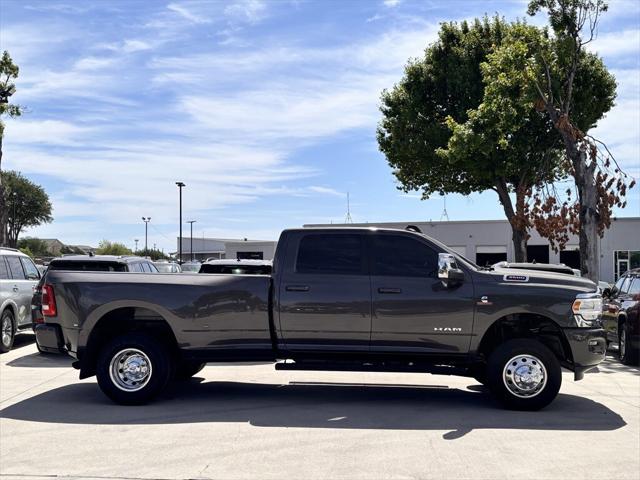 2024 RAM 3500 Laramie Crew Cab 4x4 8 Box