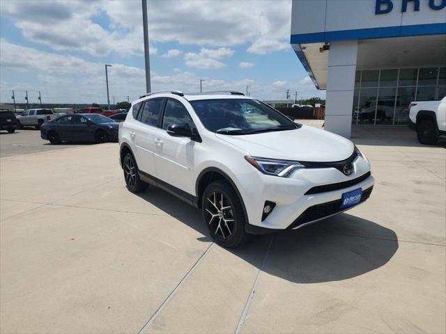 2018 Toyota RAV4 SE
