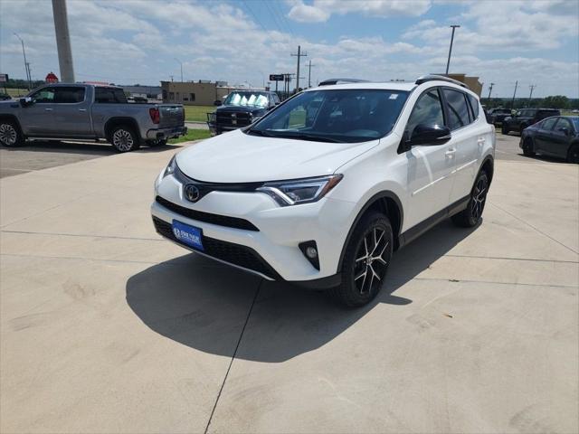 2018 Toyota RAV4 SE