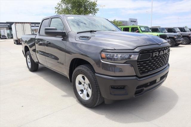 2025 RAM Ram 1500 RAM 1500 TRADESMAN QUAD CAB 4X4 64 BOX