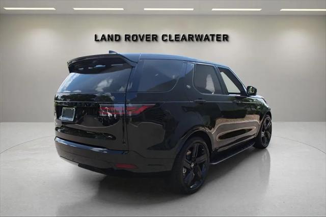 2025 Land Rover Discovery P300 Dynamic SE
