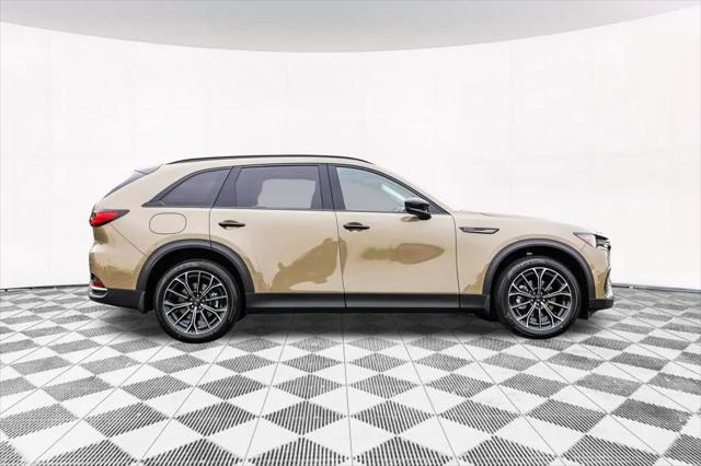 2025 Mazda CX-70 Premium Package