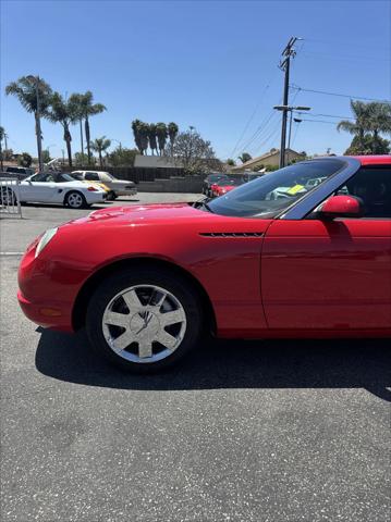 2002 Ford Thunderbird Deluxe