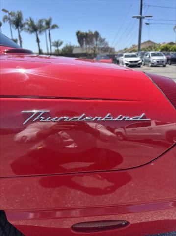 2002 Ford Thunderbird Deluxe