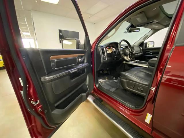 2019 Ram 1500 Classic Laramie Crew Cab 4x2 5'7" Box