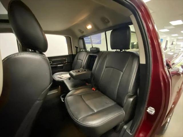 2019 Ram 1500 Classic Laramie Crew Cab 4x2 5'7" Box