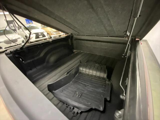 2019 Ram 1500 Classic Laramie Crew Cab 4x2 5'7" Box