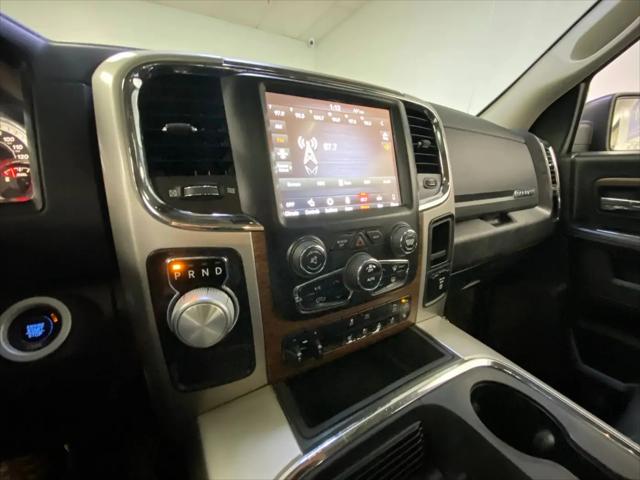 2019 Ram 1500 Classic Laramie Crew Cab 4x2 5'7" Box
