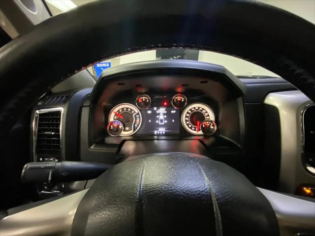 2019 Ram 1500 Classic Laramie Crew Cab 4x2 5'7" Box