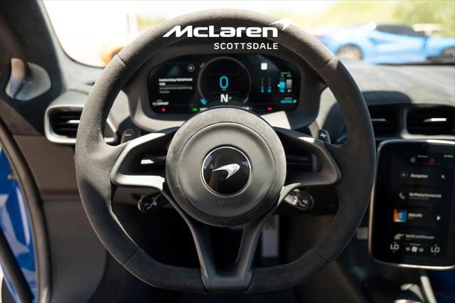 2023 McLaren Artura TechLux
