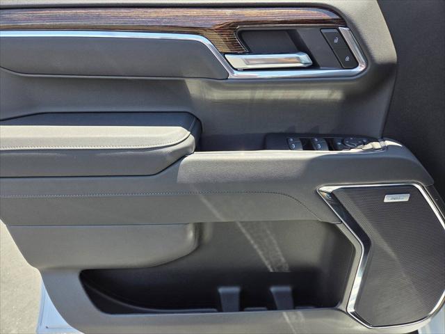 2025 GMC Sierra 1500 4WD Crew Cab Short Box Elevation with 3SB