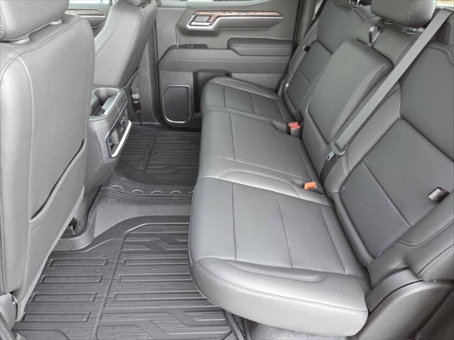 2025 GMC Sierra 1500 4WD Crew Cab Short Box SLT
