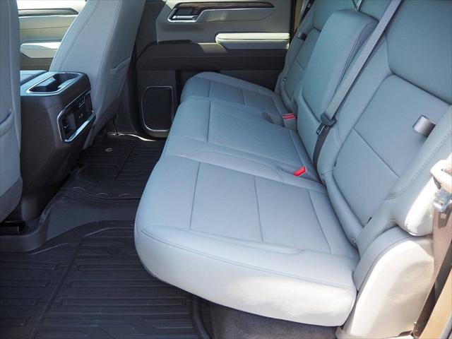 2025 GMC Sierra 1500 4WD Crew Cab Short Box SLT