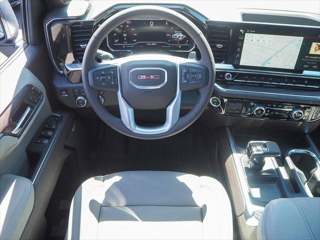 2025 GMC Sierra 1500 4WD Crew Cab Short Box SLT
