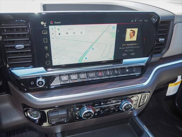 2025 GMC Sierra 1500 4WD Crew Cab Short Box SLT