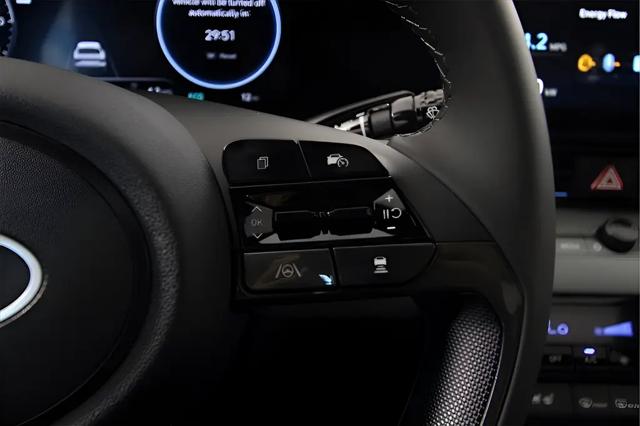 2025 Hyundai Elantra Hybrid Limited