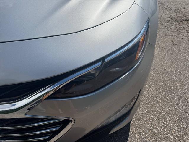 2020 Chevrolet Malibu FWD LT