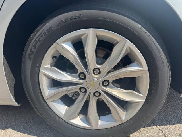 2020 Chevrolet Malibu FWD LT