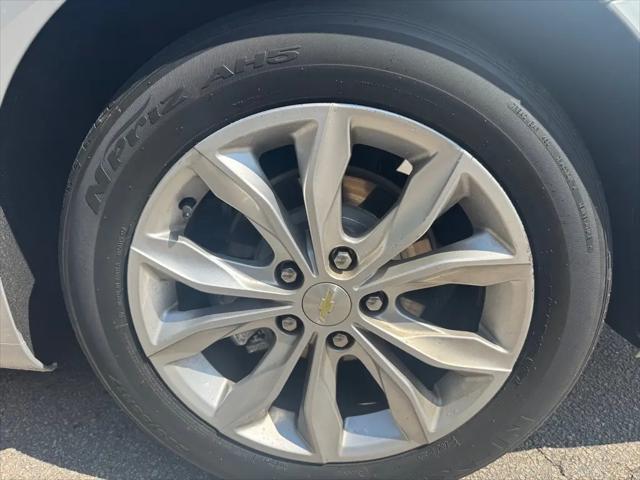 2020 Chevrolet Malibu FWD LT