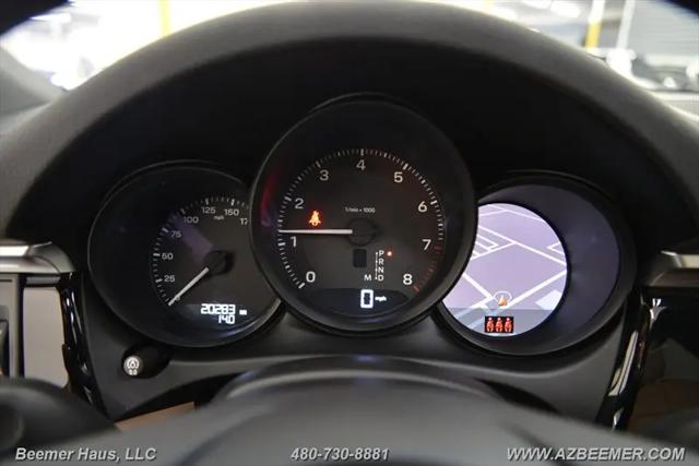 2023 Porsche Macan T