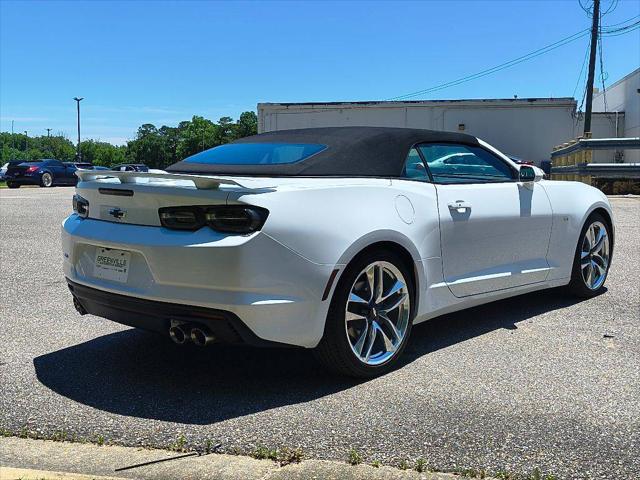 2023 Chevrolet Camaro RWD Convertible 2LT