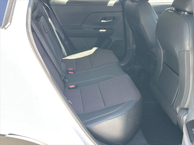 2025 Nissan Kicks SR FWD