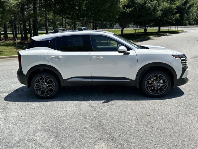 2025 Nissan Kicks SR FWD