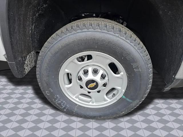 2025 Chevrolet Silverado 2500HD 4WD Crew Cab Long Bed Work Truck