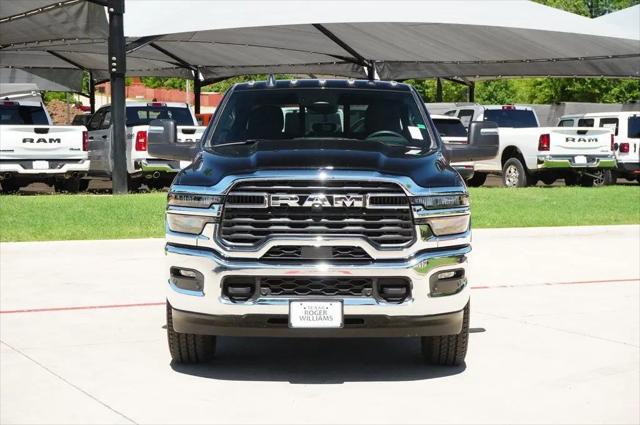 2025 Ram 2500 Tradesman Crew Cab 4x4 6'4" Box