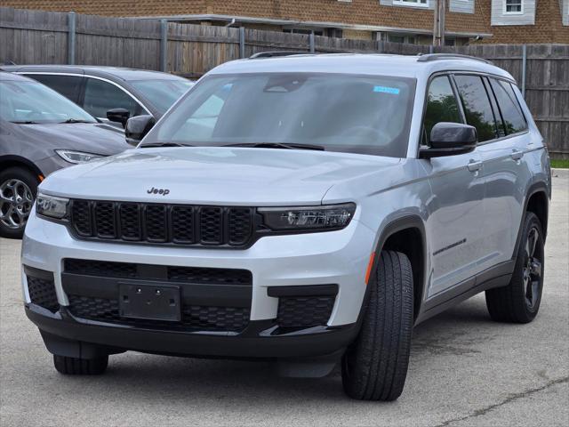 2023 Jeep Grand Cherokee L Altitude 4x4