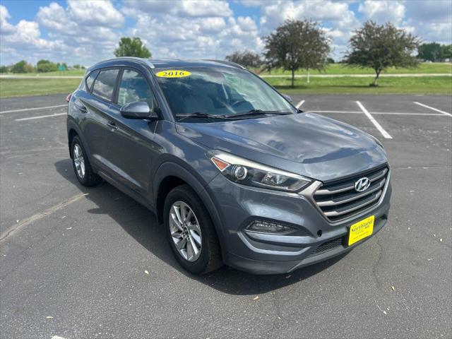 2016 Hyundai Tucson SE