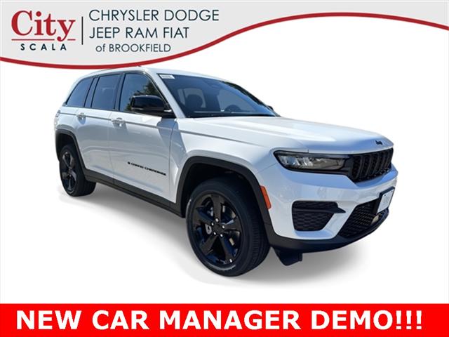 2025 Jeep Grand Cherokee Altitude 4x4