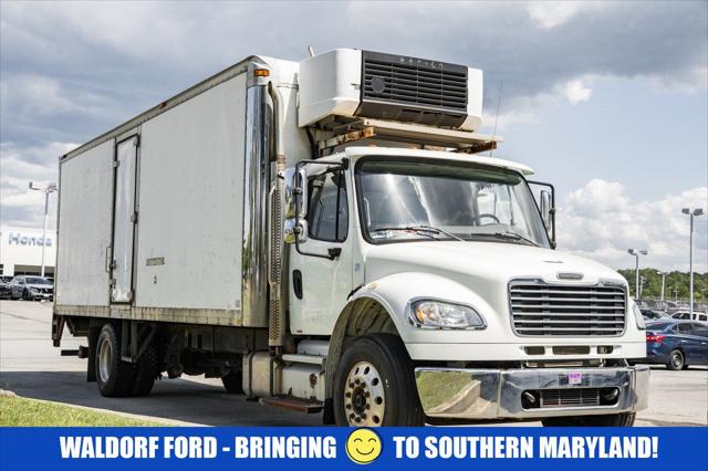 2013 Freightlin M2 106 Base