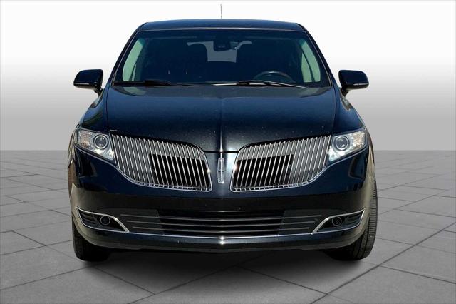 2014 Lincoln MKT 