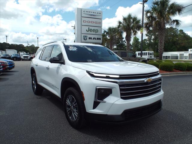 2024 Chevrolet Traverse FWD LT