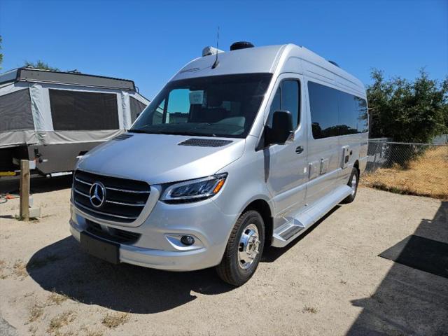 2025 Mercedes-Benz Sprinter 3500XD High Roof 4-Cyl Diesel HO