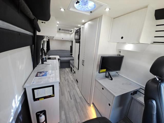 2025 Mercedes-Benz Sprinter 3500XD High Roof 4-Cyl Diesel HO