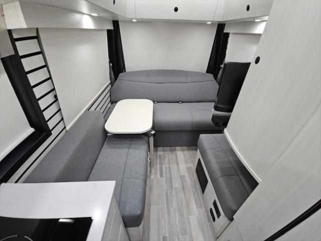 2025 Mercedes-Benz Sprinter 3500XD High Roof 4-Cyl Diesel HO