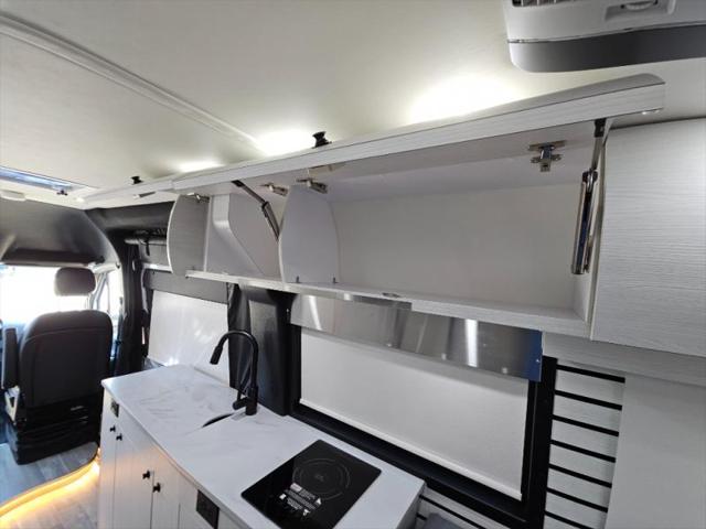 2025 Mercedes-Benz Sprinter 3500XD High Roof 4-Cyl Diesel HO