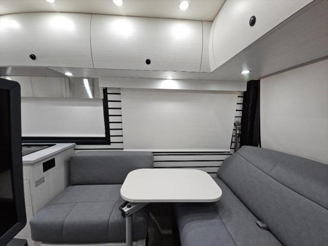 2025 Mercedes-Benz Sprinter 3500XD High Roof 4-Cyl Diesel HO
