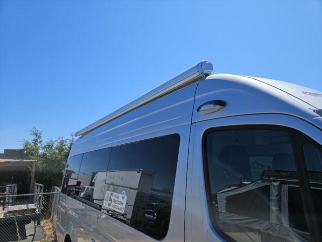 2025 Mercedes-Benz Sprinter 3500XD High Roof 4-Cyl Diesel HO