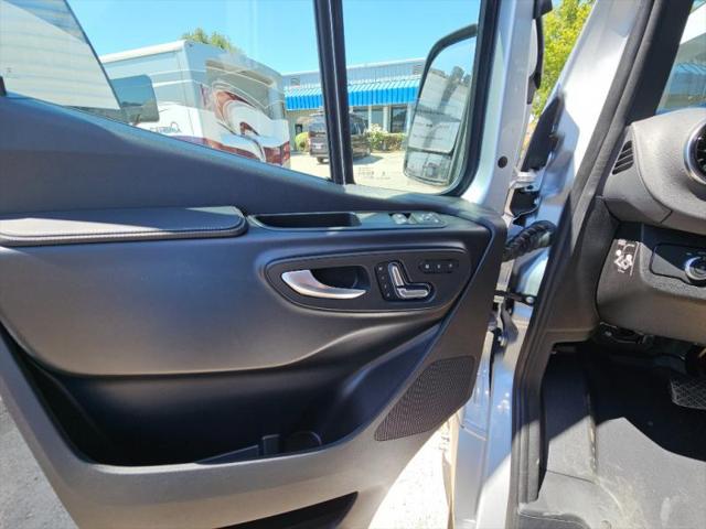 2025 Mercedes-Benz Sprinter 3500XD High Roof 4-Cyl Diesel HO
