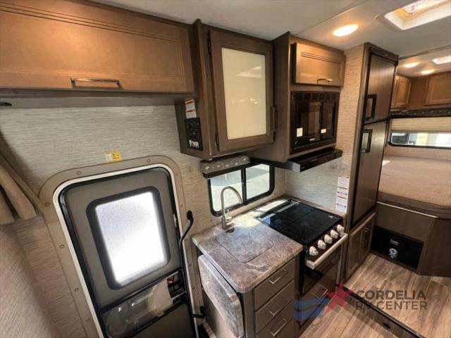 2024 Ford E-350 Cutaway Unknown