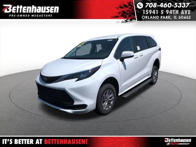 2025 Toyota Sienna LE for sale in Orland Park, IL