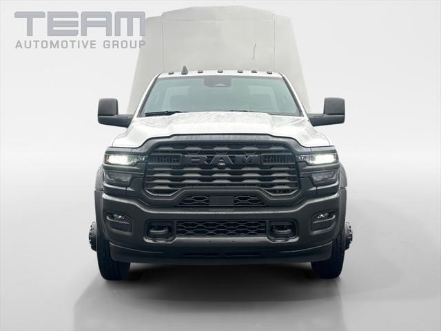 2025 RAM Ram 5500 Chassis Cab RAM 5500 TRADESMAN CHASSIS REGULAR CAB 4X4 84 CA 2025 RAM Ram 5500 Chassis Cab RAM 5500 TRADESMAN CHASSIS REGULAR CAB 4X4 84 CA