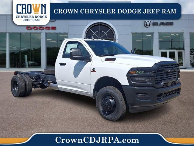 2025 RAM Ram 3500 Chassis Cab RAM 3500 TRADESMAN CHASSIS REGULAR CAB 4X4 84 CA